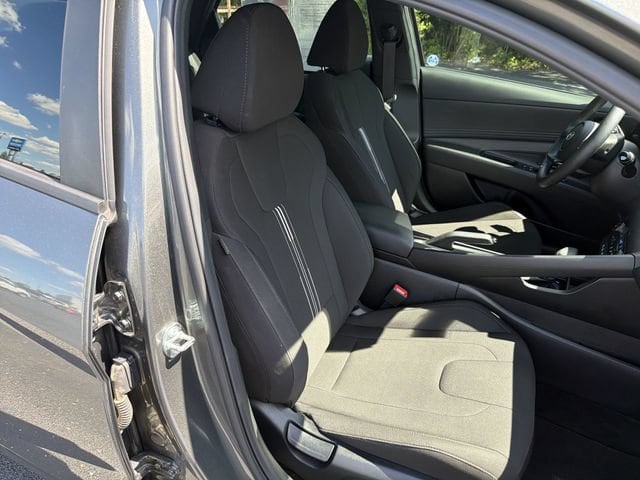 2025 Hyundai Elantra SEL - Photo 19