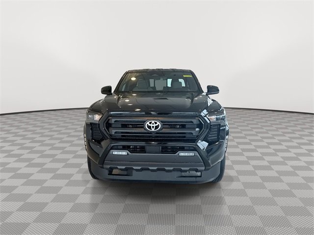 2025 Toyota Tacoma SR5 photo 4