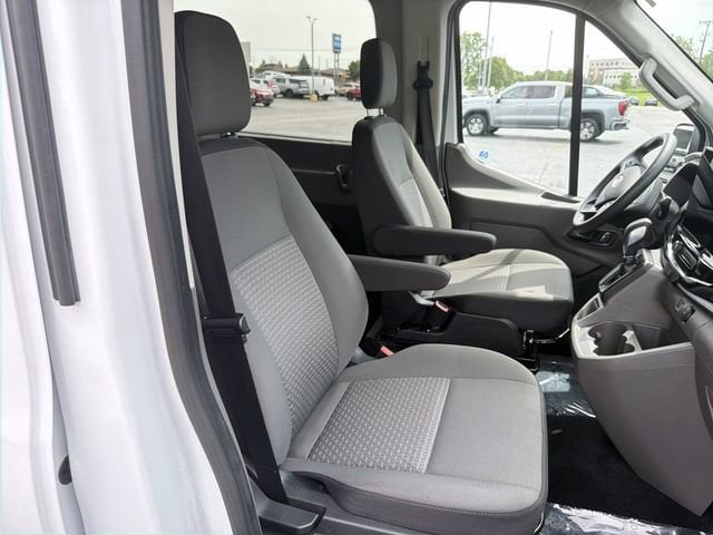 2024 Ford Transit Passenger Van XL - Photo 18