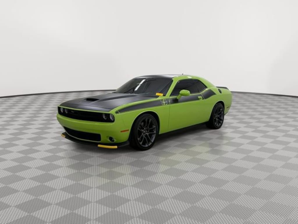 Used 2023 Dodge Challenger R/T Coupe
