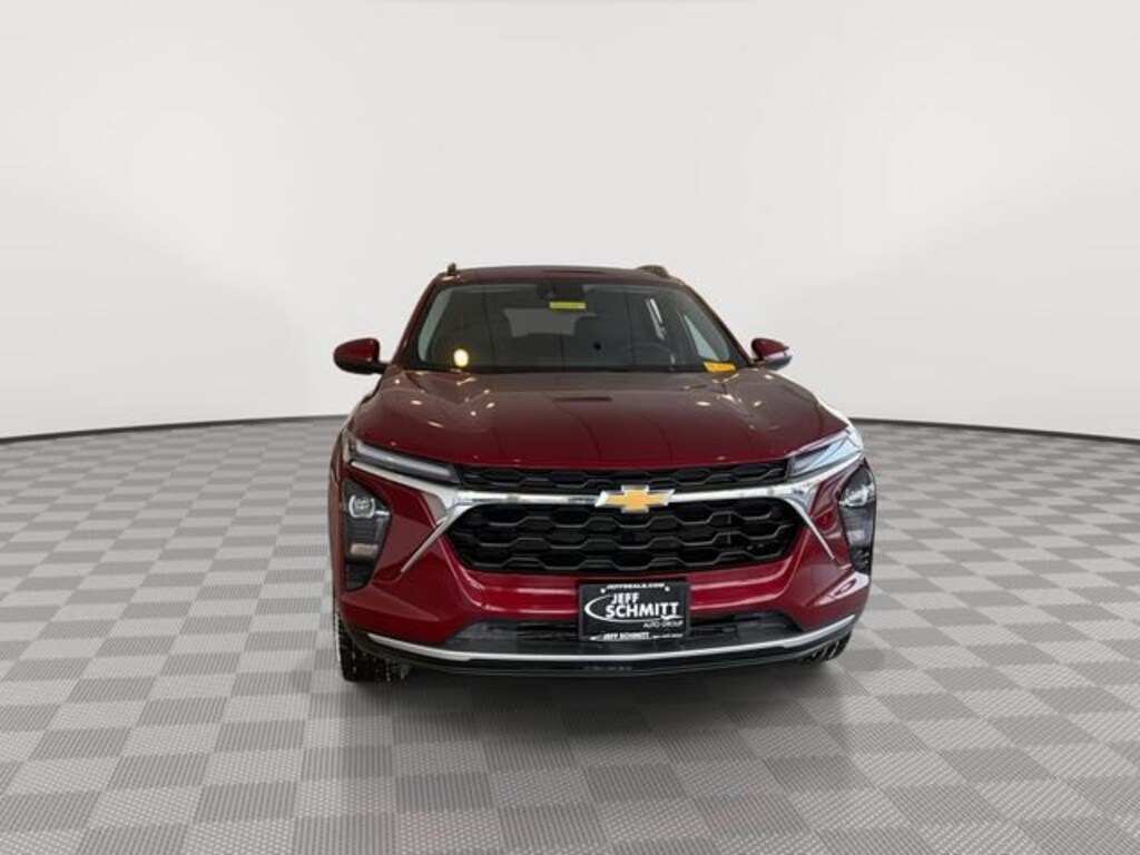 Certified 2025 Chevrolet Trax LT SUV