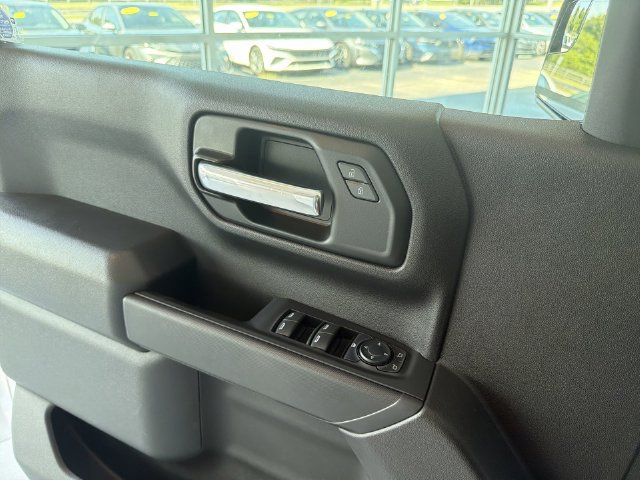 2025 Chevrolet Silverado 1500 Custom - Photo 22