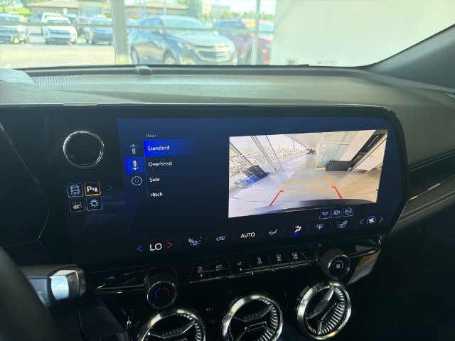 2024 Chevrolet Blazer EV LT - Photo 27