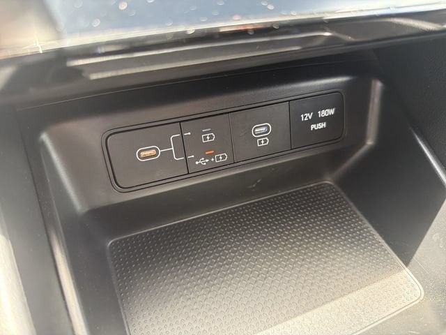 2025 Hyundai Santa Cruz SEL - Photo 25