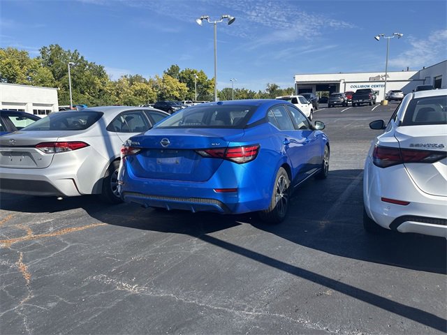 2023 Nissan Sentra SV photo 2