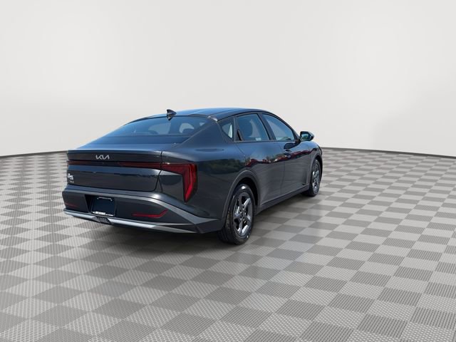 2025 Kia K4 LXS - Photo 10