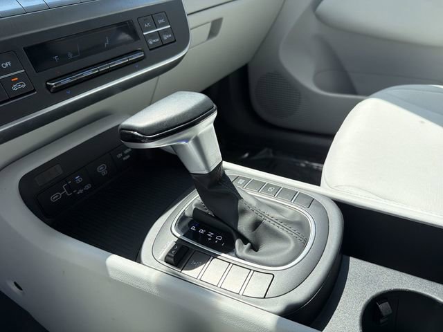 2025 Hyundai Kona SEL - Photo 26