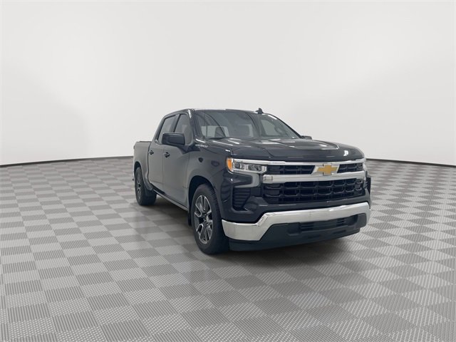 2023 Chevrolet Silverado 1500 LT photo 2
