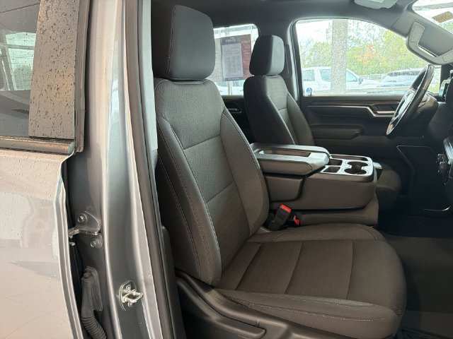 2024 Chevrolet Silverado 1500 LT - Photo 19