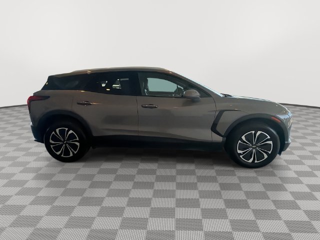 2024 Chevrolet Blazer EV LT - Photo 13