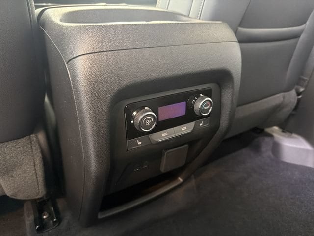 2026 Chevrolet Traverse High Country - Photo 19