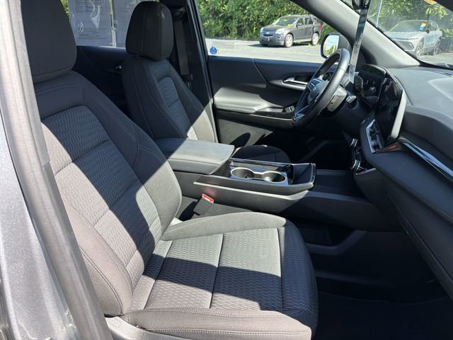 2025 Chevrolet Equinox LT - Photo 18