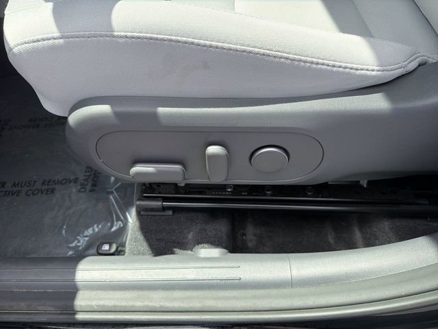 2025 Hyundai Kona SEL - Photo 20