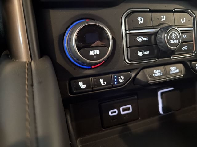 2024 Chevrolet Suburban High Country - Photo 36
