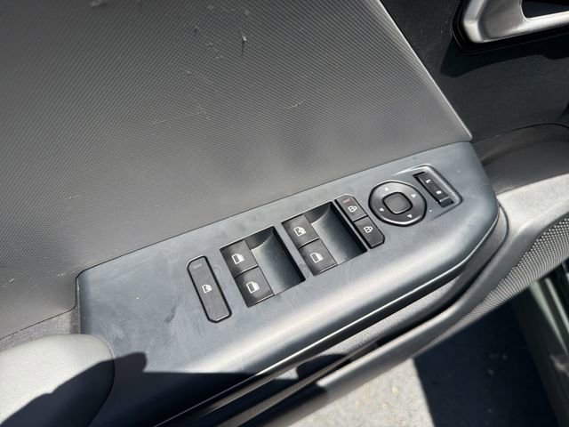 2025 Kia K4 LXS - Photo 20