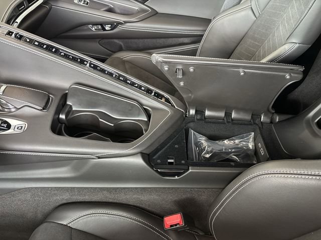 2025 Chevrolet Corvette 3LT - Photo 25