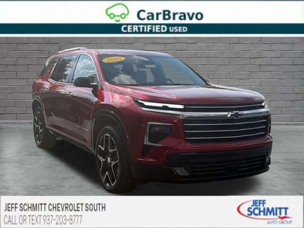 Used 2025 Chevrolet Traverse High Country SUV
