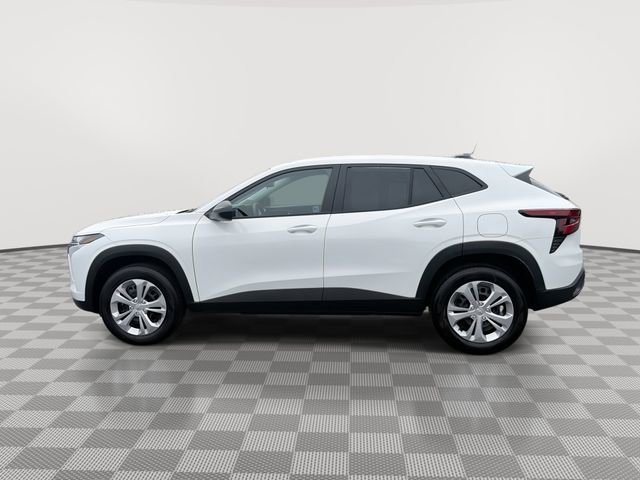 2026 Chevrolet Trax LS - Photo 6