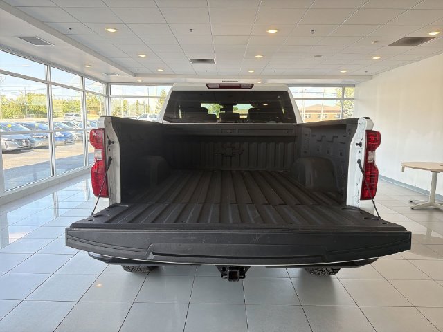 2025 Chevrolet Silverado 1500 Custom - Photo 16
