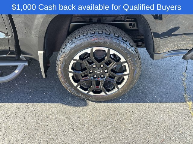 2026 Chevrolet Colorado Z71 - Photo 14