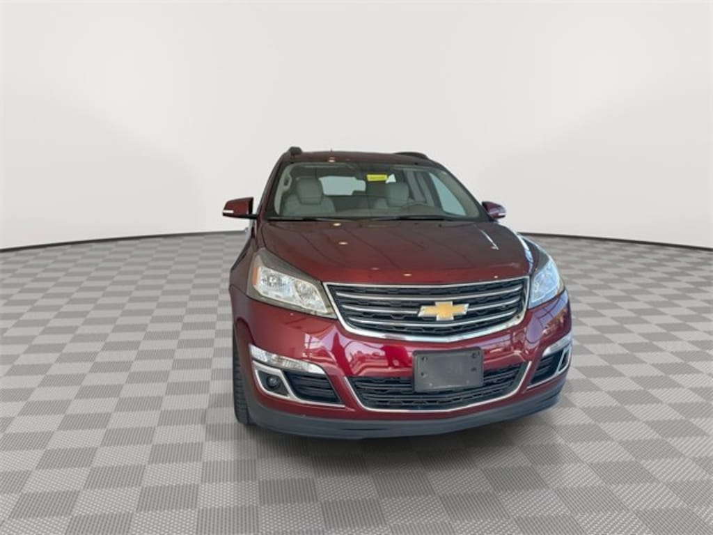Used 2017 Chevrolet Traverse LT SUV