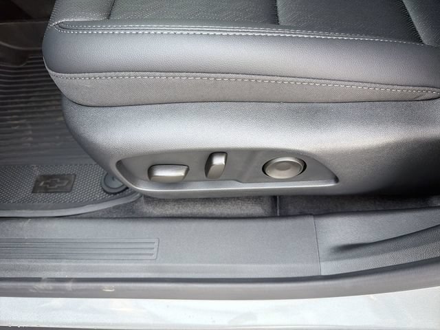 2027 Chevrolet Equinox LT - Photo 20
