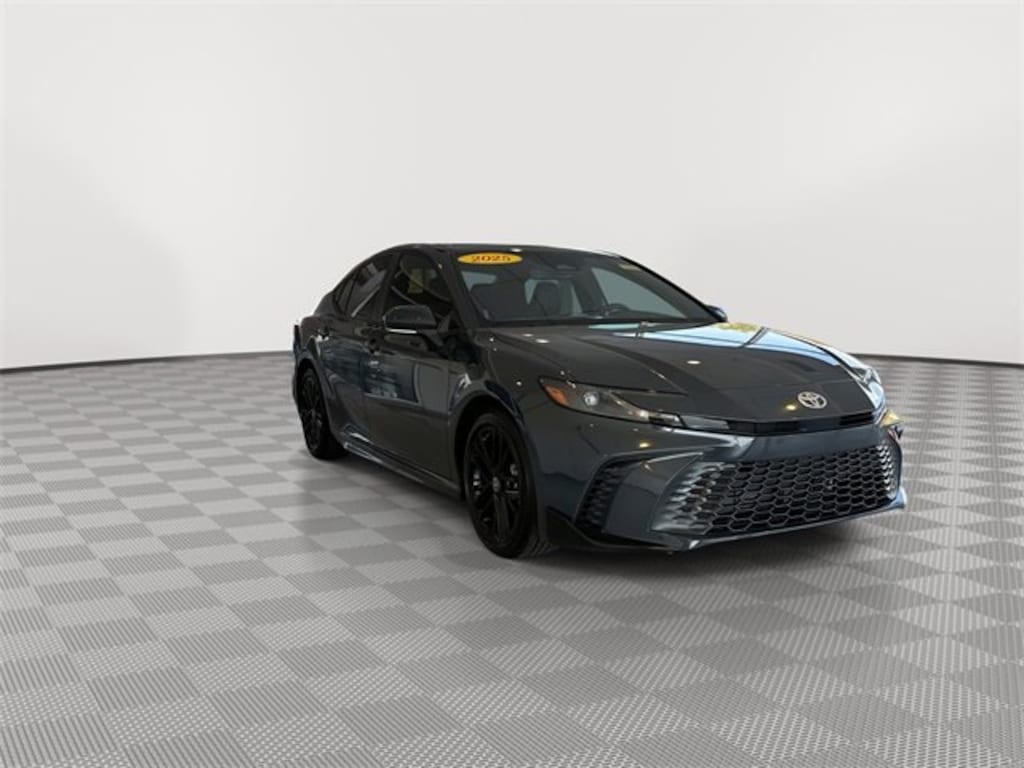 Used 2025 Toyota Camry LE