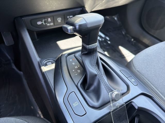 2025 Kia K4 LXS - Photo 25