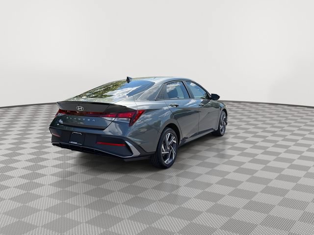 2025 Hyundai Elantra SEL - Photo 11