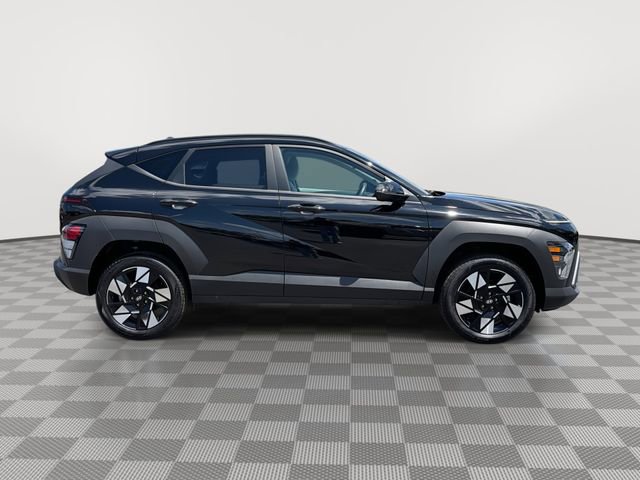 2025 Hyundai Kona SEL - Photo 12