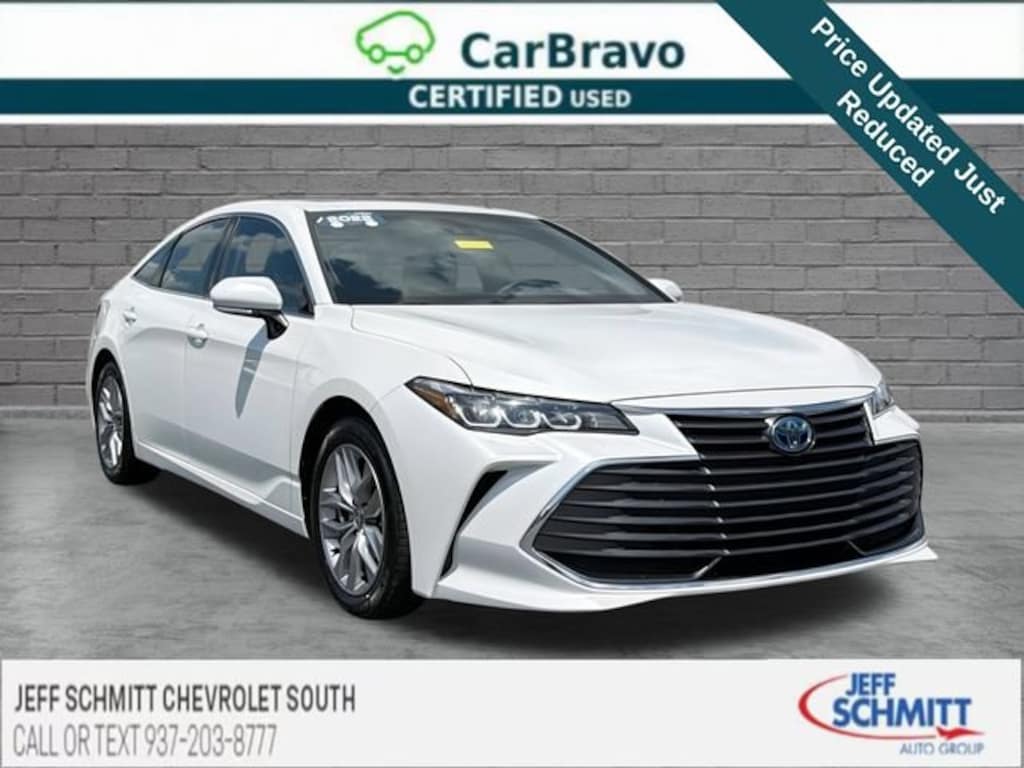 Used 2022 Toyota Avalon XLE Hybrid Sedan