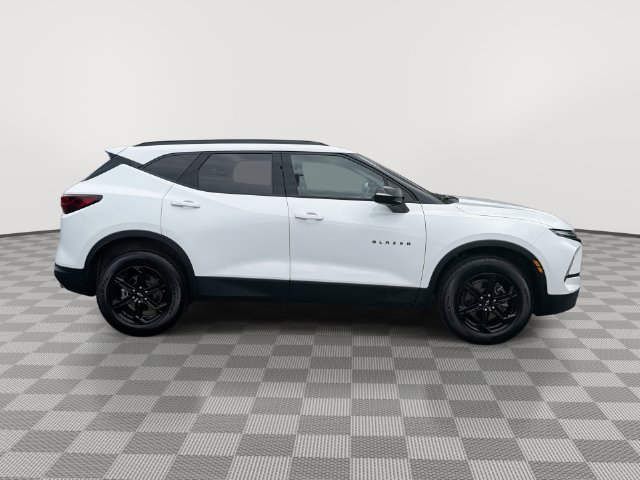 2024 Chevrolet Blazer 3LT - Photo 13