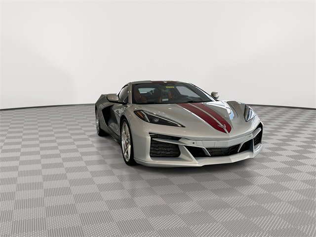 2024 Chevrolet Corvette E-Ray 2LZ photo 3
