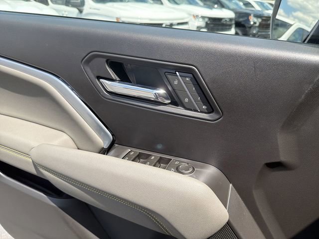 2026 Chevrolet Colorado ZR2 - Photo 21