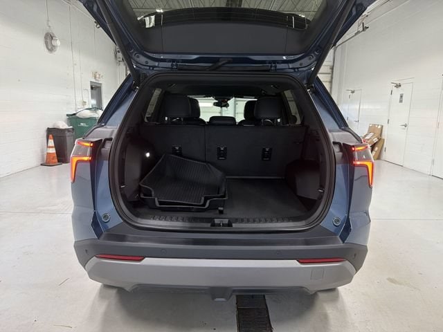 2027 Chevrolet Equinox LT - Photo 15