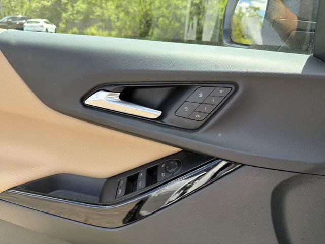 2025 Chevrolet Equinox ACTIV - Photo 23