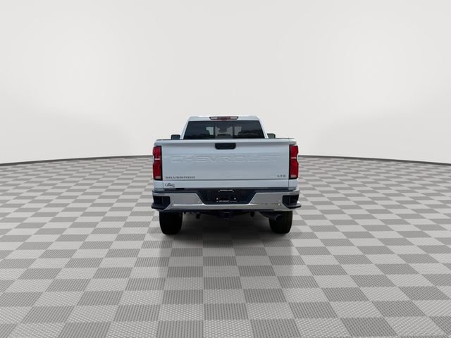 2025 Chevrolet Silverado 3500HD LTZ - Photo 9