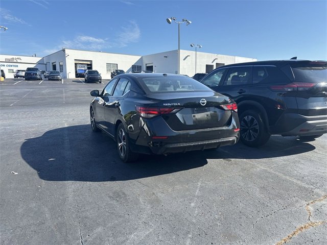 2023 Nissan Sentra SV photo 3