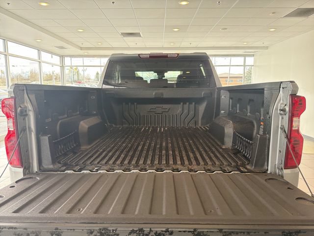 2023 Chevrolet Silverado 1500 LT - Photo 16