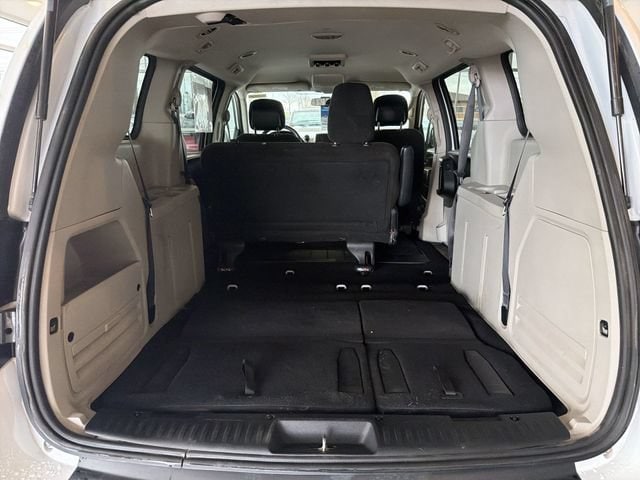 2017 Dodge Grand Caravan SE - Photo 17