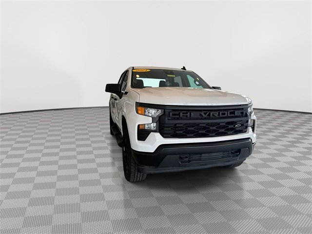 2024 Chevrolet Silverado 1500 photo 3