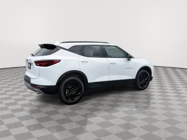 2024 Chevrolet Blazer 3LT - Photo 12