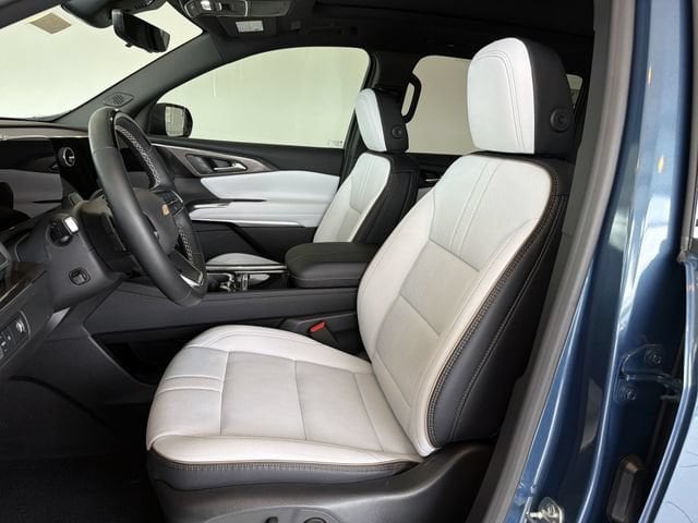 2026 Chevrolet Traverse High Country - Photo 23