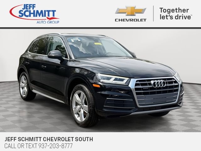 2019 Audi Q5 2.0T quattro S tronic Premium Plus's photo