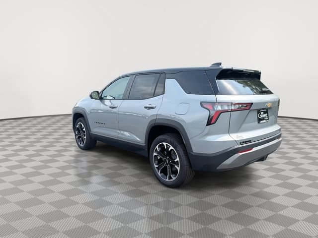 2027 Chevrolet Equinox LT - Photo 7