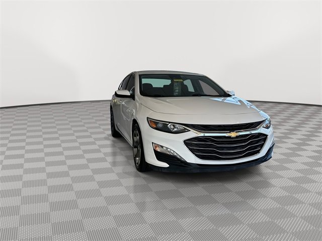 2024 Chevrolet Malibu 1LT photo 3