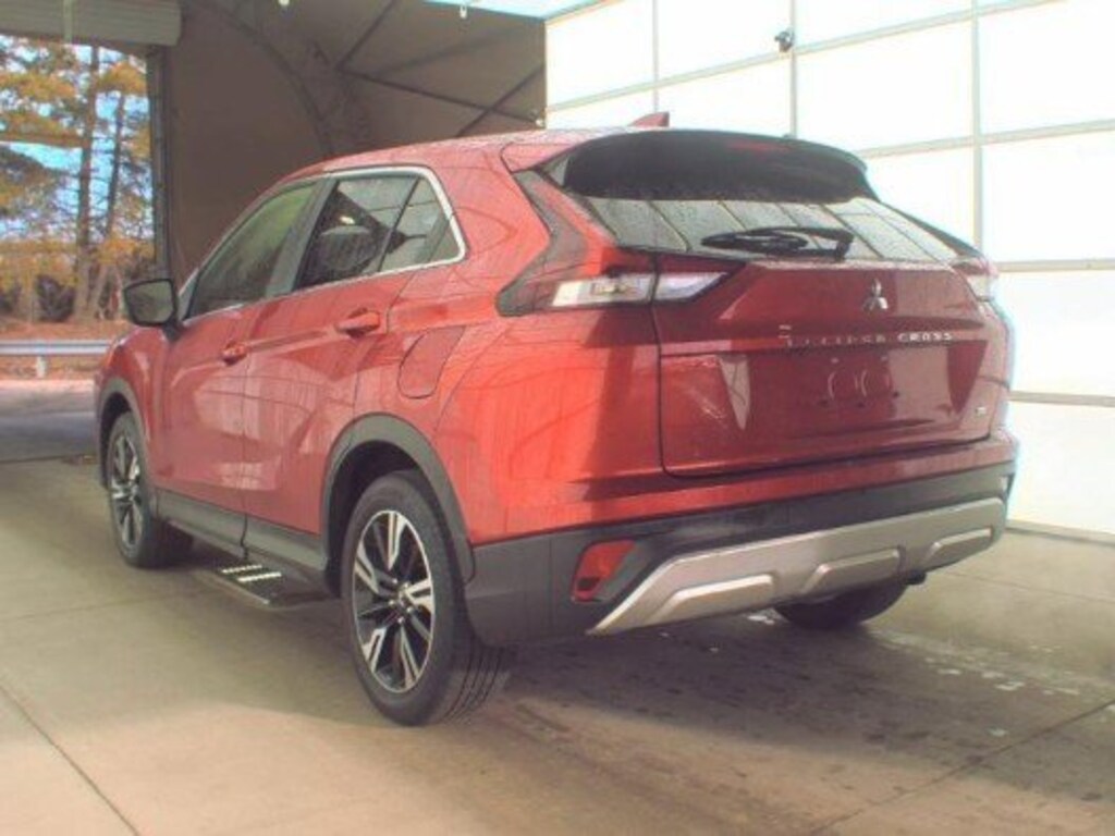 Used 2024 Mitsubishi Eclipse Cross SE