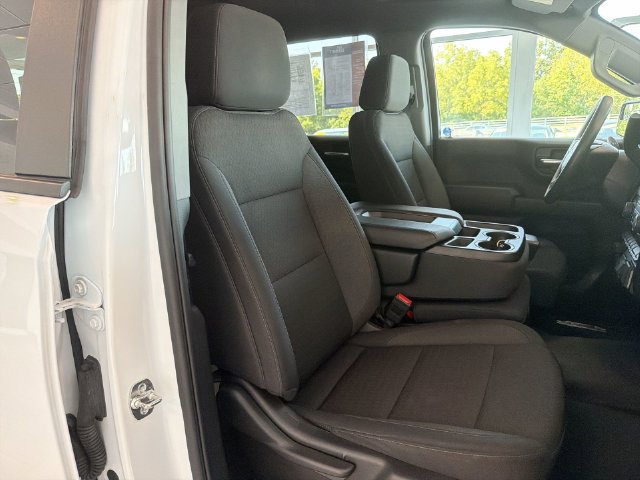 2025 Chevrolet Silverado 1500 Custom - Photo 19