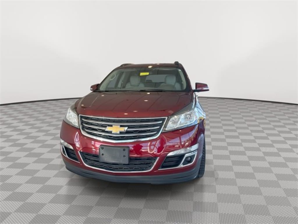 Used 2017 Chevrolet Traverse LT SUV