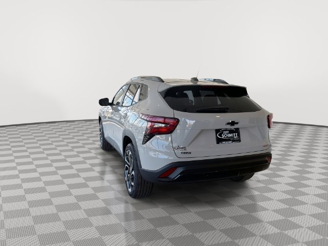 2026 Chevrolet Trax RS - Photo 8